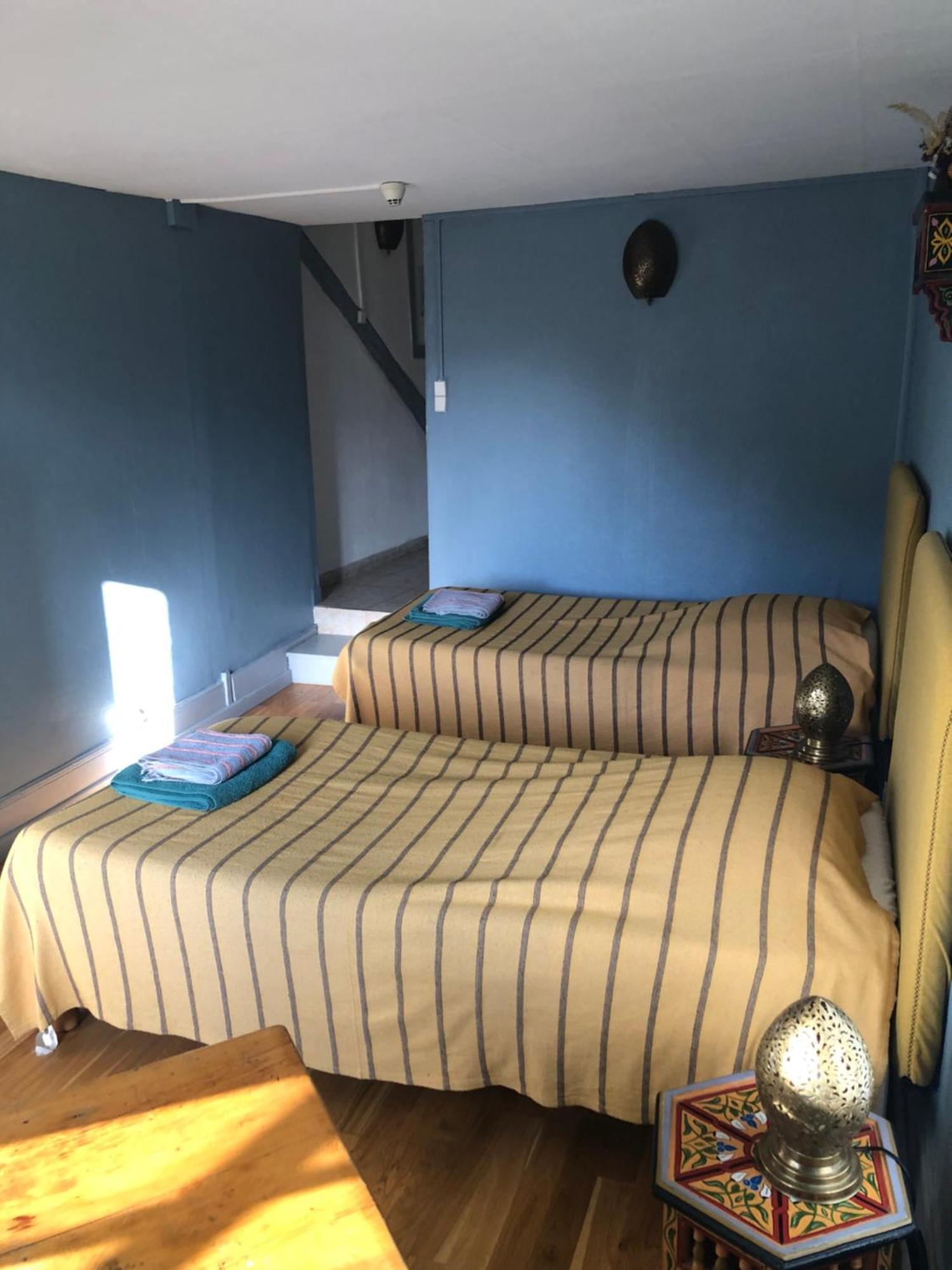 Le Dauphine Hotel Châtillon-en-Diois Екстериор снимка